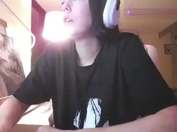 Chaturbate Adult Video Chat of tinykylie