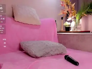Chaturbate Best live sex cam show of sarakinsly