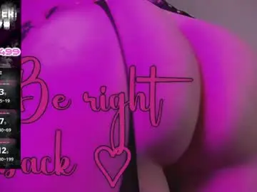 Chaturbate Live Sex Cam of auroraenigma