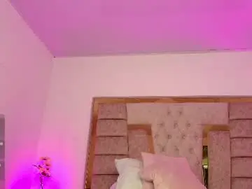 Chaturbate Best live sex cam show of safia_sterling