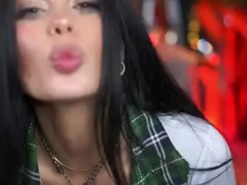 Chaturbate Live Porn of ravennadarcy