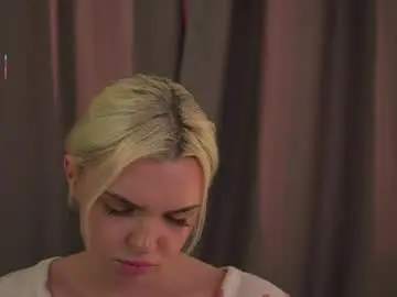 Chaturbate Sex Cam of vivid_girls