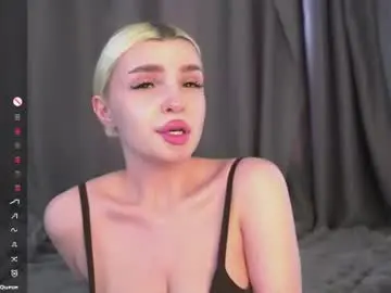 Chaturbate Best live sex cam show of vivid_girls