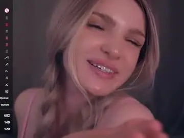 Chaturbate Watch Live Sex Cams of vivid_girls