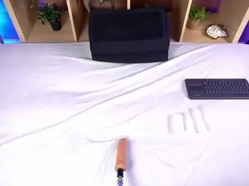 Chaturbate Nude Webcam of raquel_lust