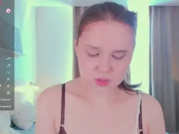 Chaturbate Sex Cam of flora_fiore