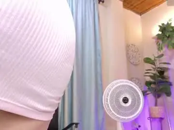Chaturbate Watch Live Sex Cams of chloerossee