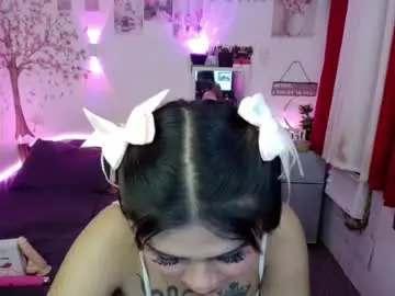 Chaturbate Adult Video Chat of ur_ultimatedreamgirlxoxo