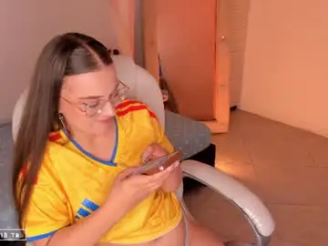 Chaturbate Live Porn of cherry_blond_