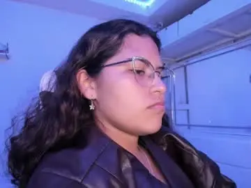 Chaturbate Live Sex Cam of ladybrown_16