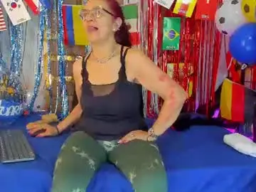 Chaturbate Best live sex cam show of agatha_ross026