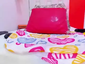 Chaturbate Watch Live Sex Cams of lia_antonella69
