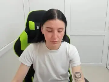 Chaturbate Live Porn of piper_smilee