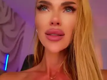 Chaturbate Nude Webcam of raysalexis19