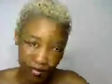 Chaturbate Live Sex Cam of sweet_pussy04