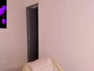 Chaturbate Best live sex cam show of shantallknowless