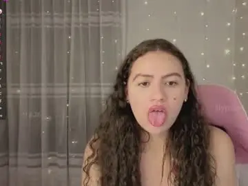 Chaturbate Best live sex cam show of lilyrose1_
