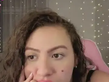 Chaturbate Nude Webcam of lilyrose1_