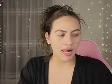 Chaturbate Adult Webcams of lilyrose1_