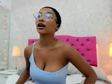 Chaturbate Sex Chat of karina_calderon