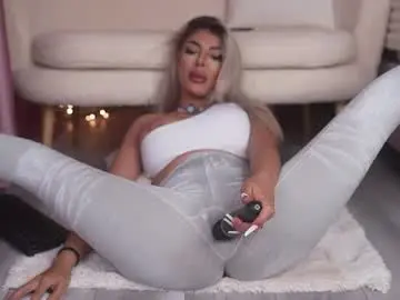 Chaturbate Adult Video Chat of bella_blonda