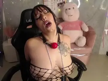 Chaturbate Free Porn Cam of m_eris_s