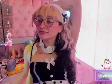 Chaturbate Live Sex Cam of sweet_emmili