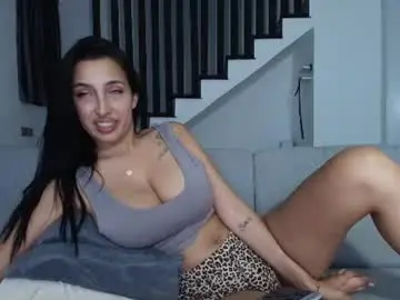 Chaturbate Live Sex of gabrielaaxxx