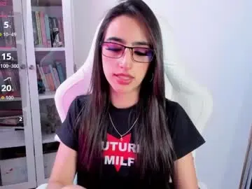 Chaturbate Live Sex Cam of agathablair4