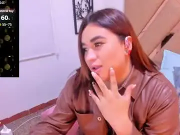 Chaturbate Sex Cam of emmabigass7
