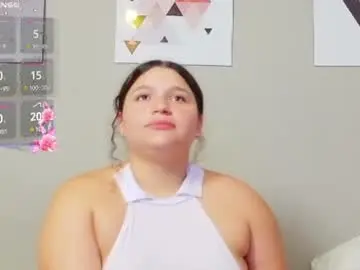 Chaturbate Live Sex Cam of chubbykinkyygirl