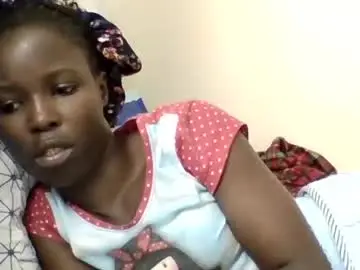 Chaturbate Free Porn Cam of pretty_petite_ebony