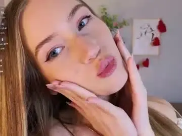 Chaturbate Best live sex cam show of alma_west