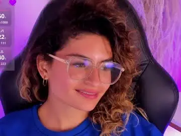 Chaturbate Watch Live Sex Cams of emilyjonesss_