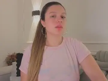 Chaturbate Live Sex Cam of giigii_hadidd
