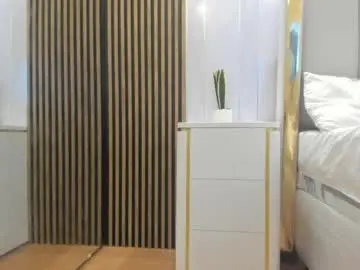 Chaturbate Best live sex cam show of roxy_flame_