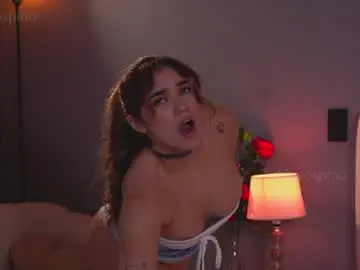 Chaturbate Live Sex Cam of ashley_ospino