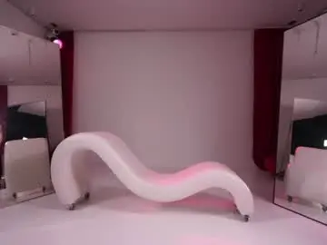 Chaturbate Nude Webcam of _meganmeow_