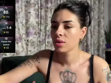 Chaturbate Live Sex Cam of butterfly_sly4ever