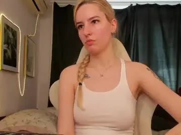 Chaturbate Nude Webcam of fire_moth