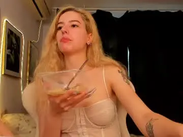Chaturbate Live Sex of fire_moth