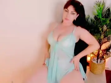 Chaturbate Live Sex Cam of bluediamondsdreams