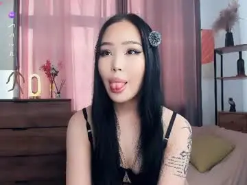 Chaturbate Live Sex Cam of light_my_f1re