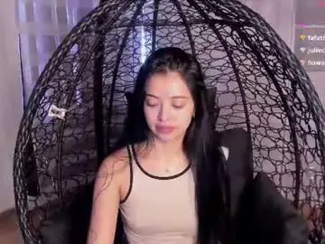 Chaturbate Free Live Porn of adorabolt