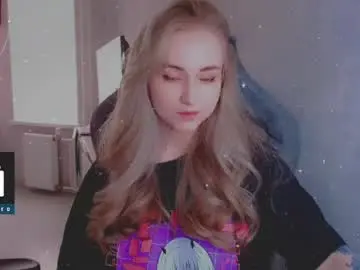 Chaturbate Sex Cam of kira_love_sleep