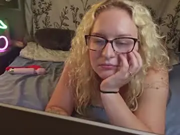 Chaturbate Best live sex cam show of lilpies