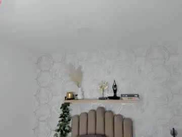 Chaturbate Live Sex of huge_boobs_ebony