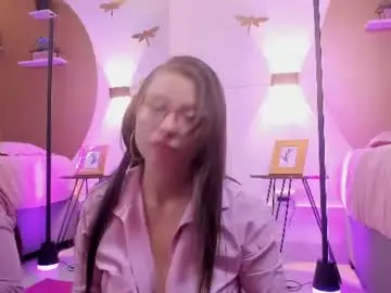 Chaturbate Private Sex Chat of lenna_phillips