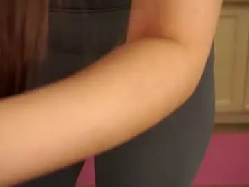 Chaturbate Live Sex Cam of bae_miamor