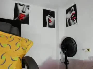 Chaturbate Nude Webcam of titsbiglili